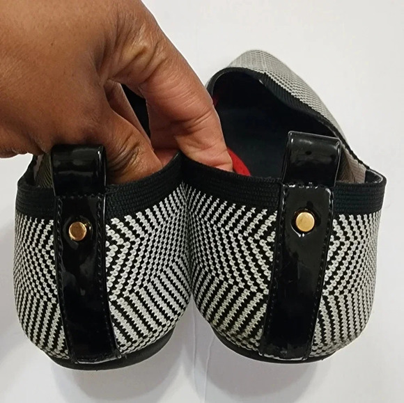 Journee Collection Women Karise Ballet Flats Pointed Toe, Comfy Slip-On, sz 6.5 - Picture 3 of 14